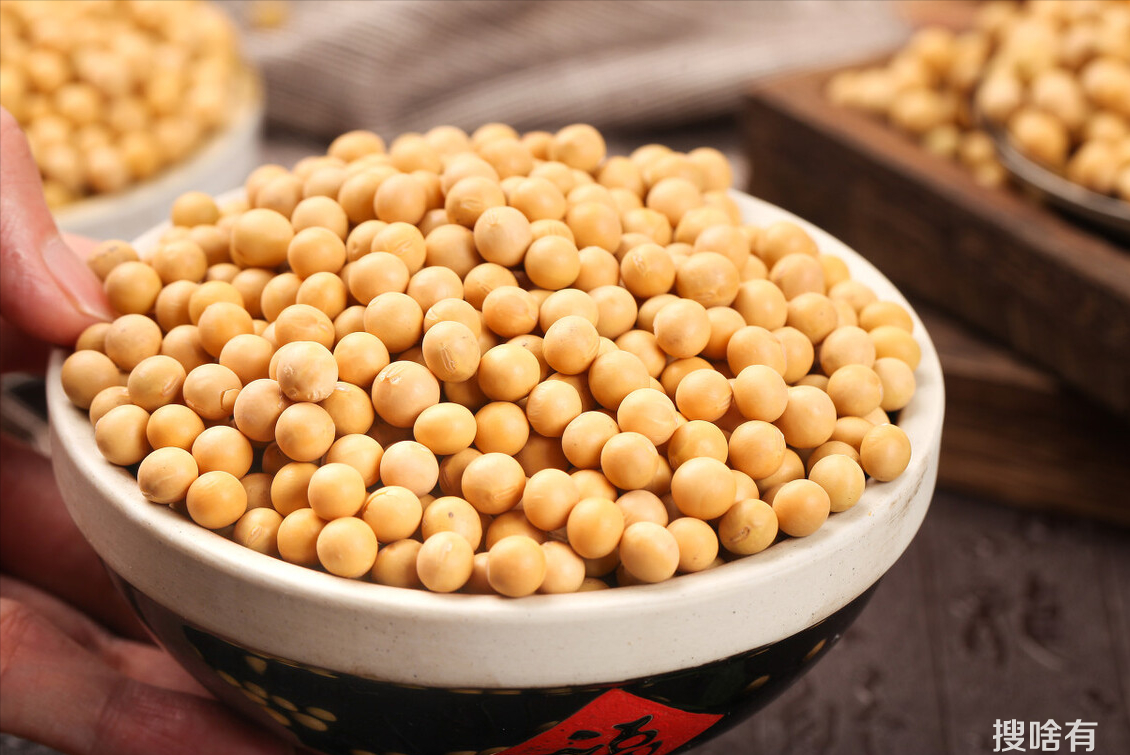 健康饮食小知识：日常生活多吃8类食材，让“营养”更均衡